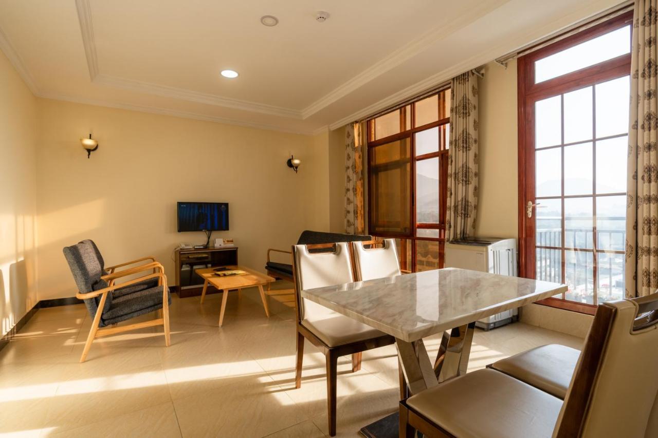 Kibo Palace Apartments Arusha Exteriör bild
